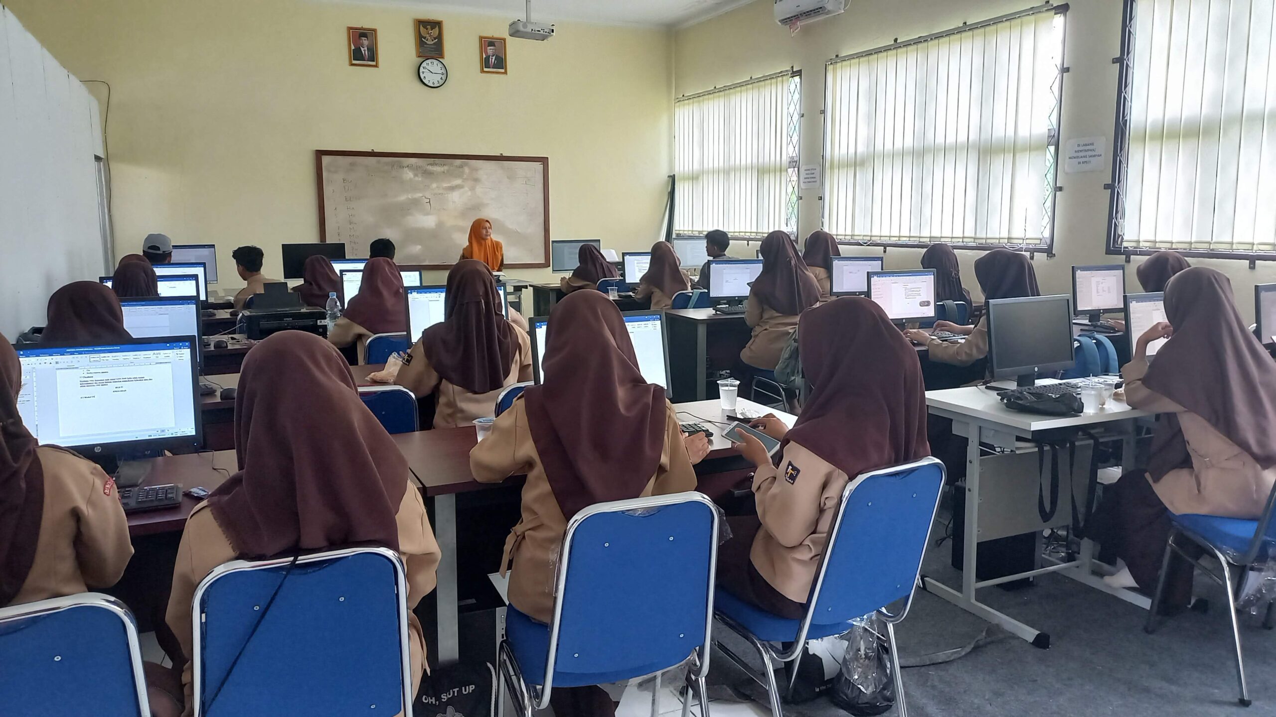 Teaching Factory Illustration